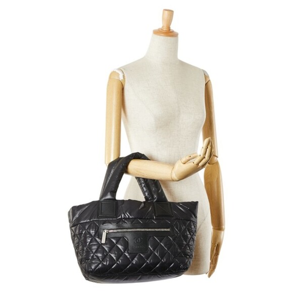 CHANEL Black Leather Logo Tote Bag - Picture 15 of 15